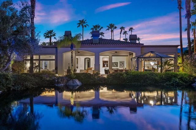 334 Crest Lake Drive, Palm Desert, CA 92211