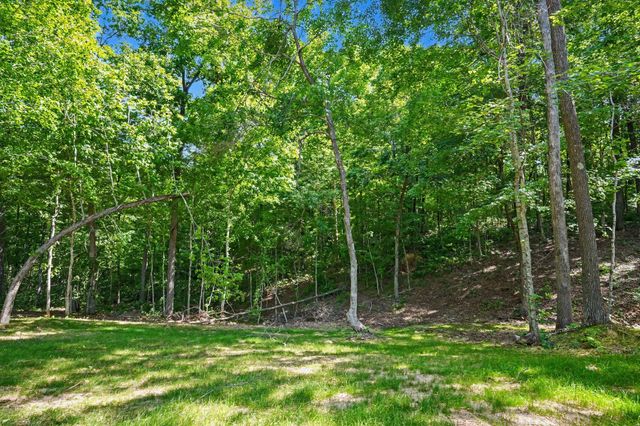 1475 Spann Rd, Charlotte, TN 37036