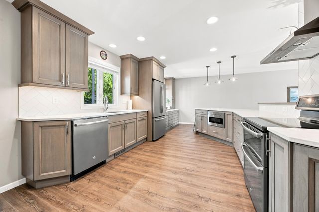 3657 River Drive S, Fargo, ND 58104