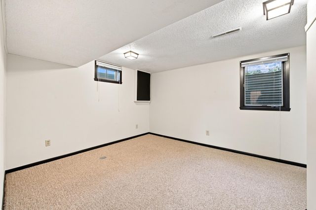 3657 River Drive S, Fargo, ND 58104