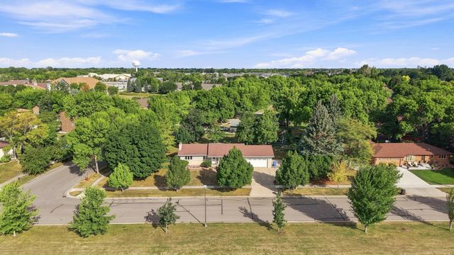 3657 River Drive S, Fargo, ND 58104