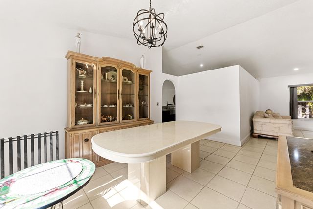 9532 NW 9th Court, Plantation, FL 33324