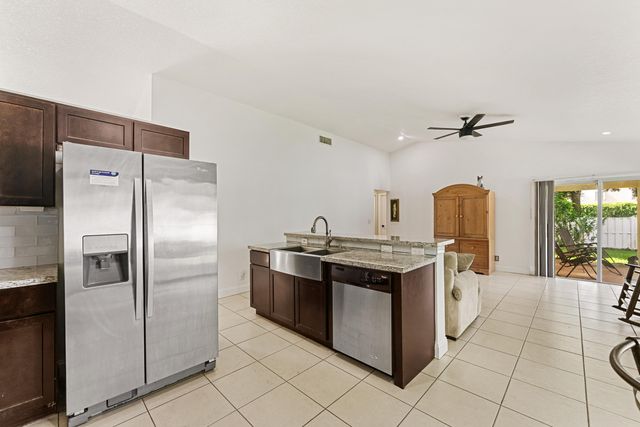 9532 NW 9th Court, Plantation, FL 33324