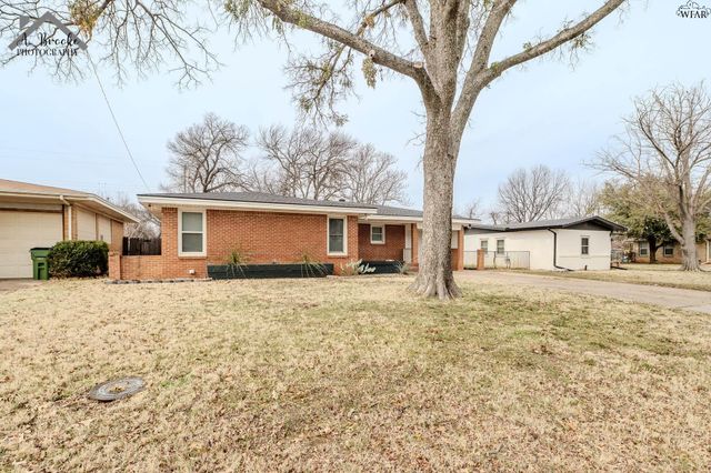 4712 ALAMO DRIVE, Wichita Falls, TX 76302
