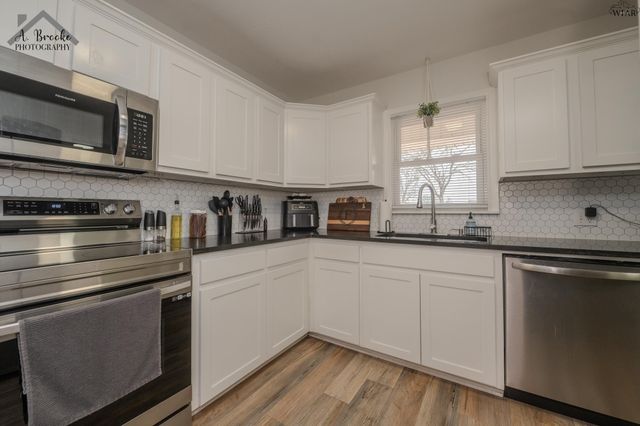 4712 ALAMO DRIVE, Wichita Falls, TX 76302