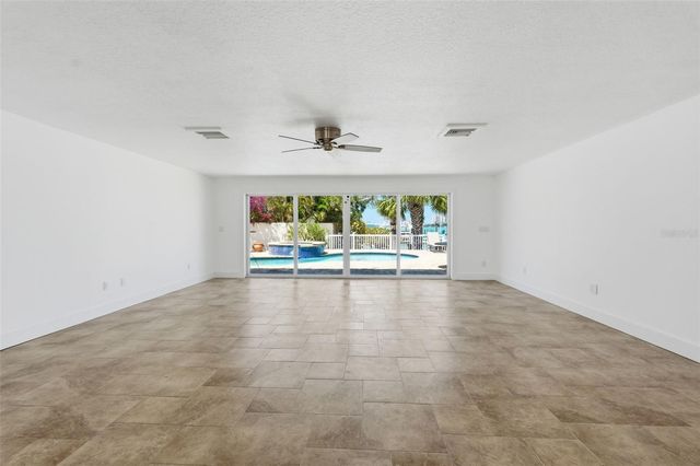 711 64TH AVENUE, St Pete Beach, FL 33706