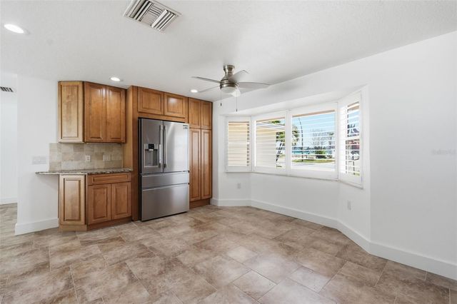 711 64TH AVENUE, St Pete Beach, FL 33706