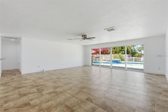 711 64TH AVENUE, St Pete Beach, FL 33706