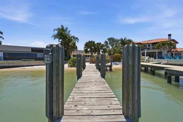 711 64TH AVENUE, St Pete Beach, FL 33706