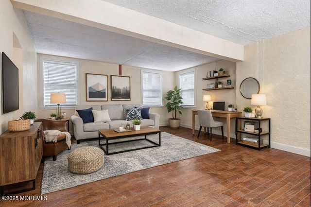 17 Leroy Place 1A, Red Bank, NJ 07701