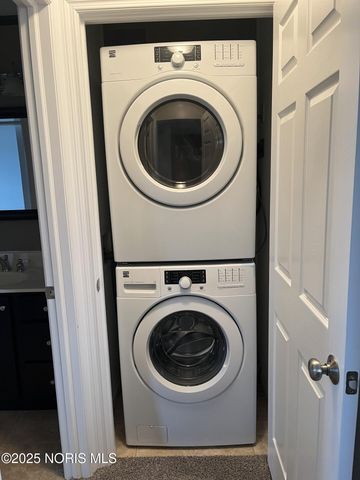 4745 Lakeside Drive, Maumee, OH 43537