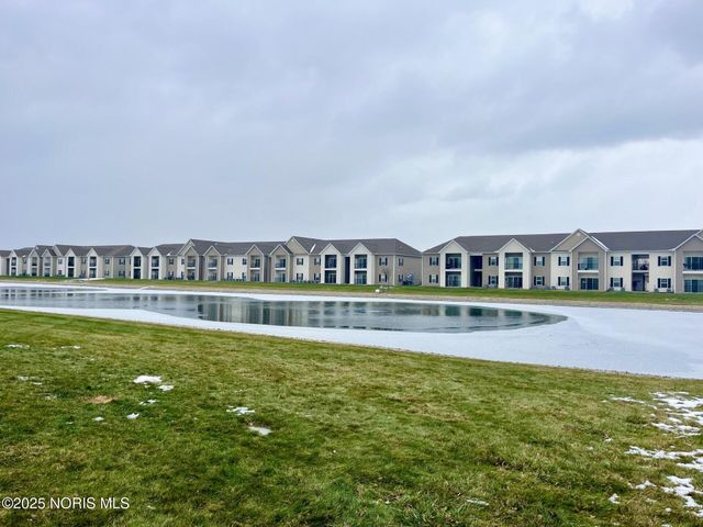 4745 Lakeside Drive, Maumee, OH 43537