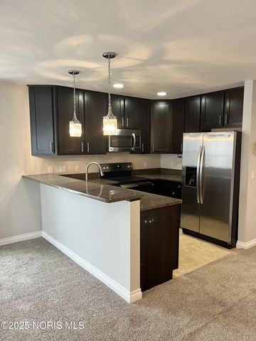 4745 Lakeside Drive, Maumee, OH 43537