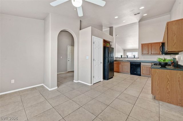 529 Sun Mountain Avenue, North Las Vegas, NV 89031