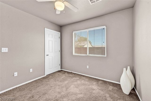 529 Sun Mountain Avenue, North Las Vegas, NV 89031