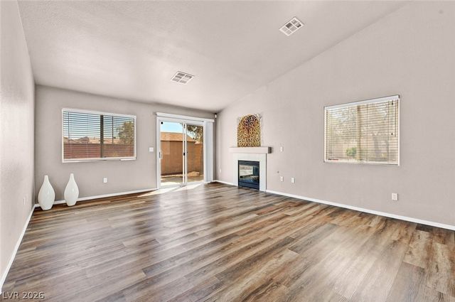 529 Sun Mountain Avenue, North Las Vegas, NV 89031