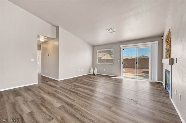 529 Sun Mountain Avenue, North Las Vegas, NV 89031