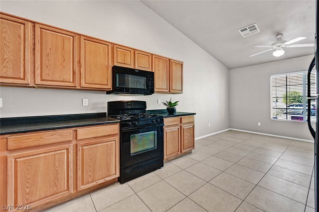 529 Sun Mountain Avenue, North Las Vegas, NV 89031