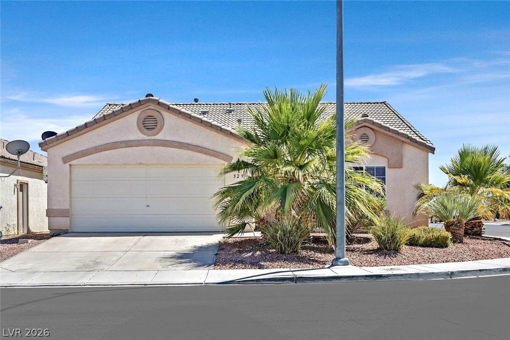 529 Sun Mountain Avenue, North Las Vegas, NV 89031