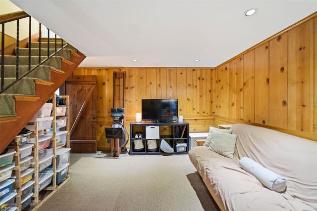 3207 Oakland Street, Ames, IA 50014