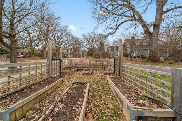 3207 Oakland Street, Ames, IA 50014