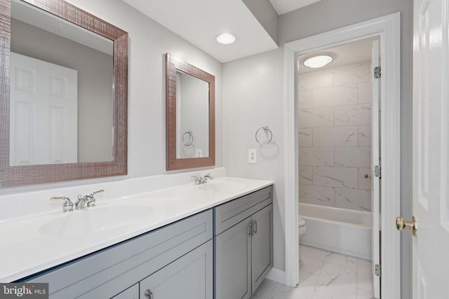 1813 BRENTRIDGE ST, Vienna, VA 22182