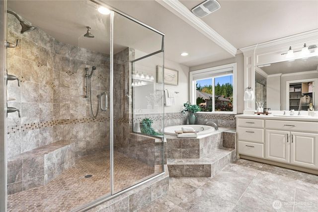 17518 NE 119th Way, Redmond, WA 98052