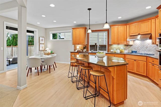 8115 NE 147th Street, Kenmore, WA 98028