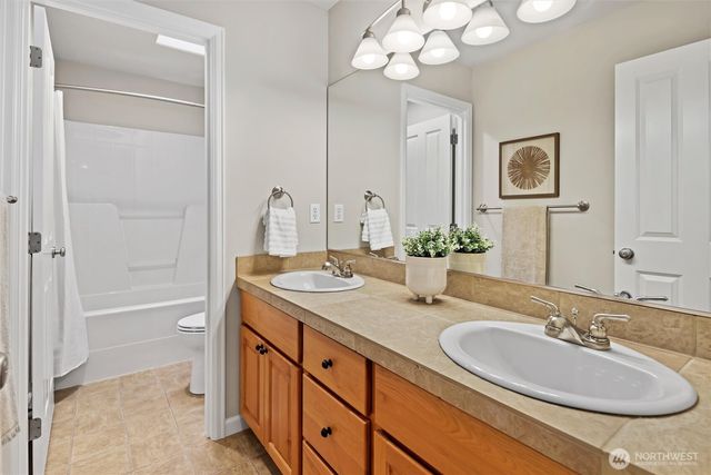 8115 NE 147th Street, Kenmore, WA 98028