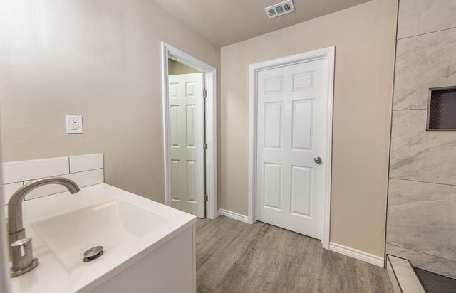 2627 Parkway Drive, Lubbock, TX 79403