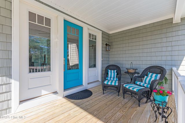 205 NE 59th Street, Oak Island, NC 28465