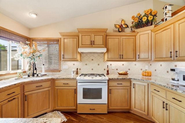9818 E Whitman Ct, Spokane, WA 99206