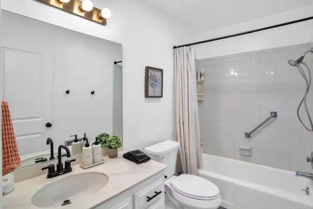 3550 Laketree Drive, Fallbrook, CA 92028
