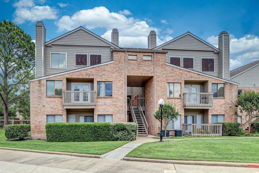 2023 Gentryside Drive 508, Houston, TX 77077