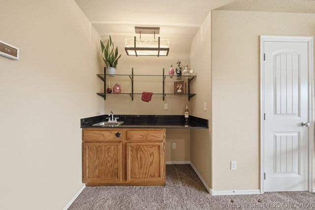 1013 S 71st Street, Broken Arrow, OK 74014