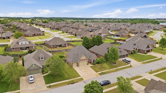 1013 S 71st Street, Broken Arrow, OK 74014