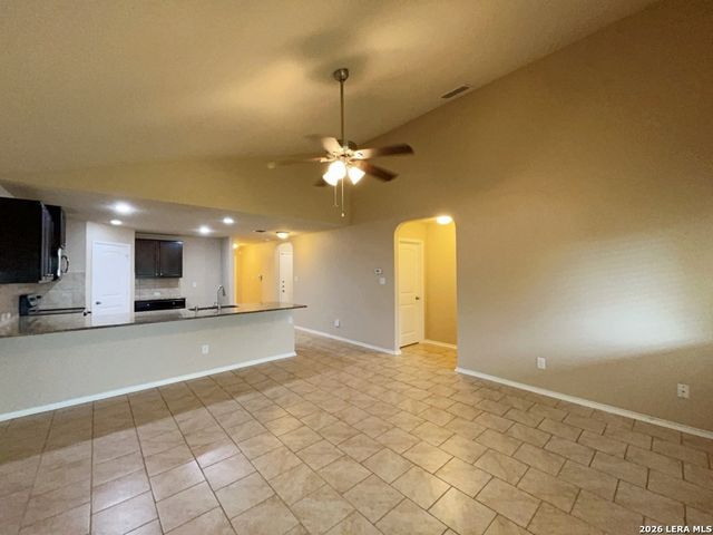 1735 Emerald Edge, San Antonio, TX 78245