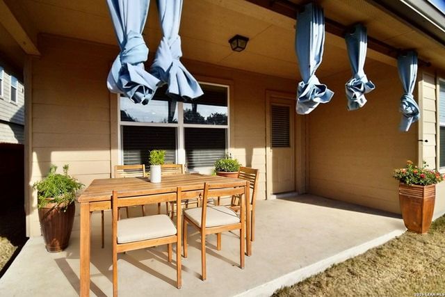 1735 Emerald Edge, San Antonio, TX 78245