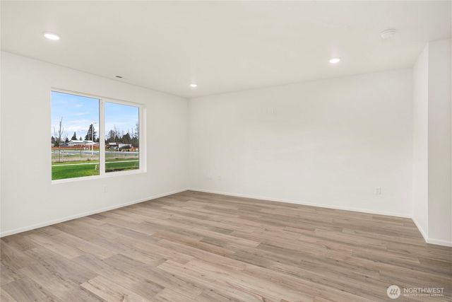 661 Salzer Creek Drive, Centralia, WA 98531