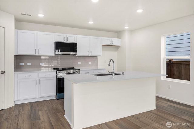 661 Salzer Creek Drive, Centralia, WA 98531