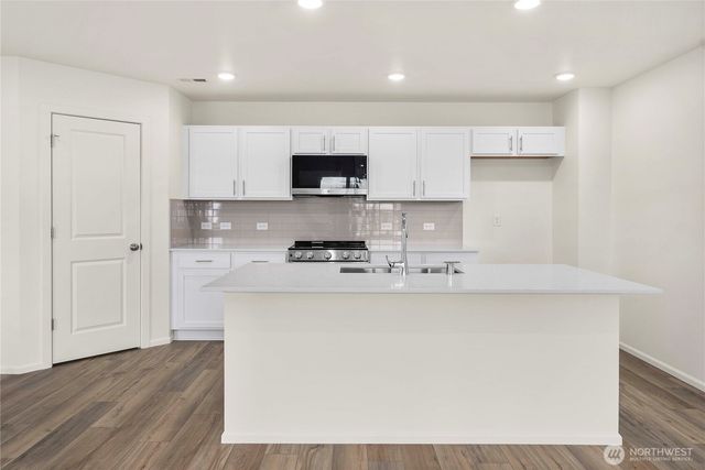 661 Salzer Creek Drive, Centralia, WA 98531