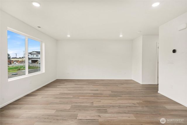 661 Salzer Creek Drive, Centralia, WA 98531