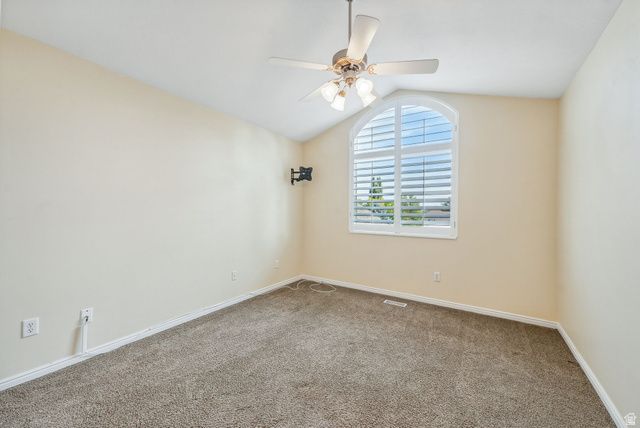 2812 W MCKINLEY CIR, Taylorsville, UT 84129