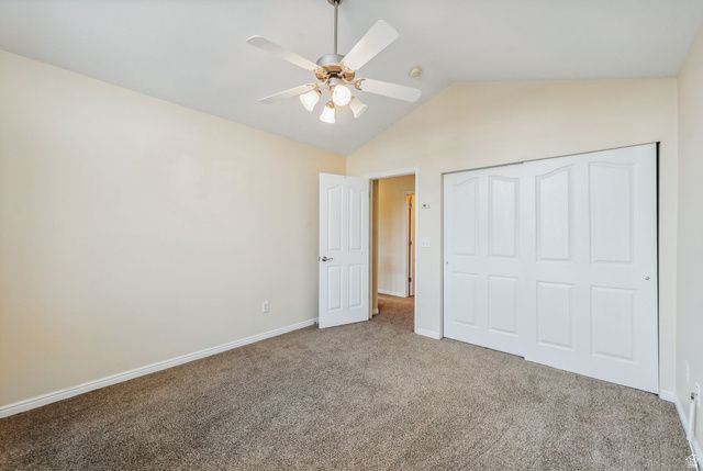 2812 W MCKINLEY CIR, Taylorsville, UT 84129