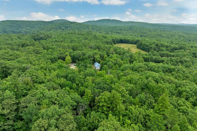 1622 Lovell Lake Road, Wakefield, NH 03872