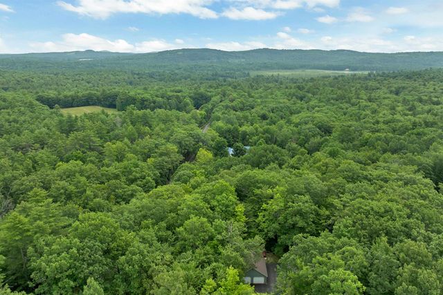1622 Lovell Lake Road, Wakefield, NH 03872