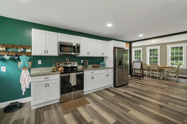 1622 Lovell Lake Road, Wakefield, NH 03872