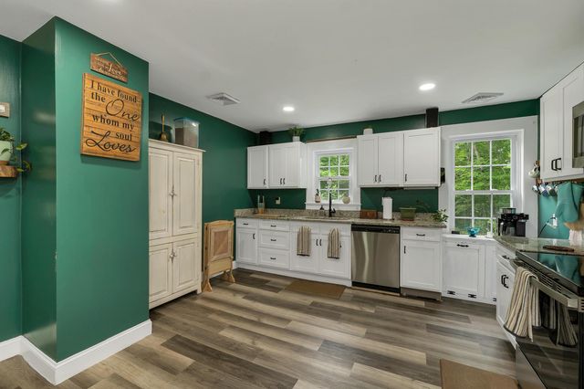 1622 Lovell Lake Road, Wakefield, NH 03872