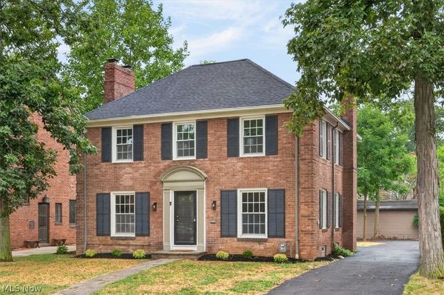 2448 Charney Road, University Heights, OH 44118