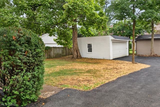 2448 Charney Road, University Heights, OH 44118